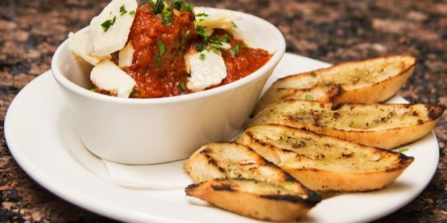 Meatballs & Marinara Sauce