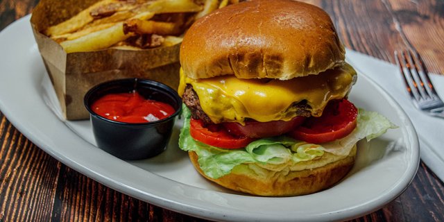 Buford Burger Boxed Lunch