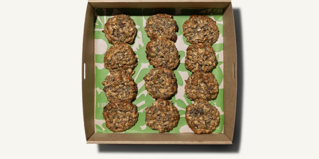 Seedy Cookies - 12 Pieces