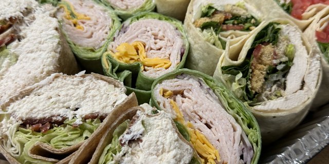 Signature Wrap Tray