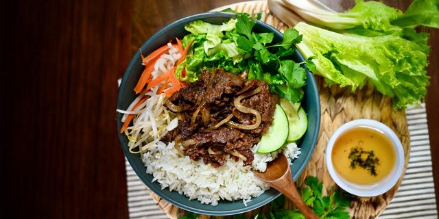 Seared Beef Rice Bowl