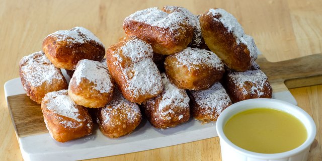 Croissant Beignets