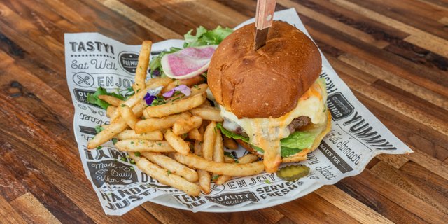 Lapisara Burger