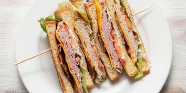 Club Sandwich Box Lunch