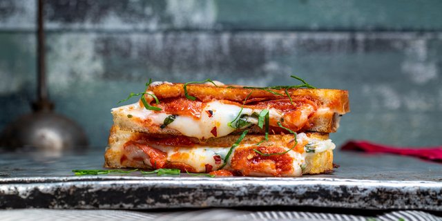 Za Grilled Sandwich Boxed Lunch