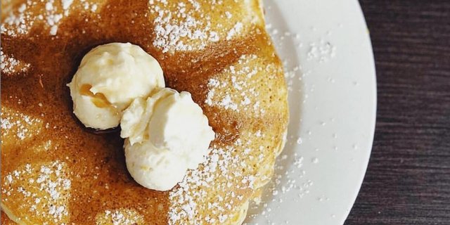 Old-Fashioned Buttermilk Pancakes