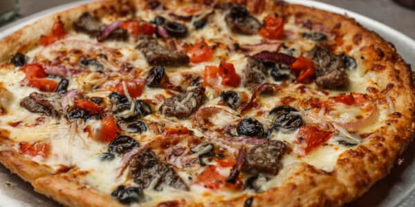 Mediterranean Pizza