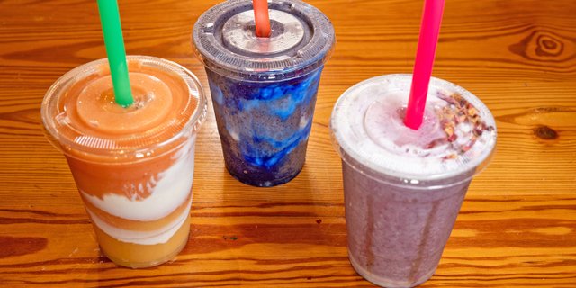 Tropical Sunset Smoothie