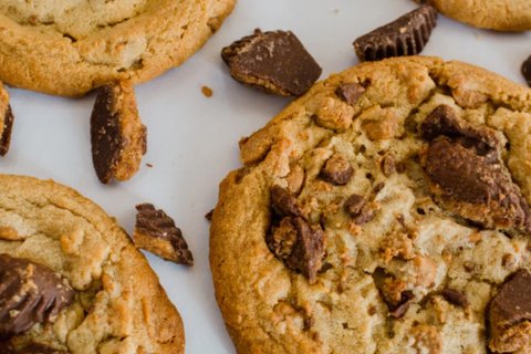 OMG Reese's Peanut Butter Cookie