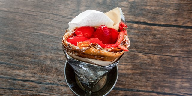 Nutella Banana Strawberry Crêpe