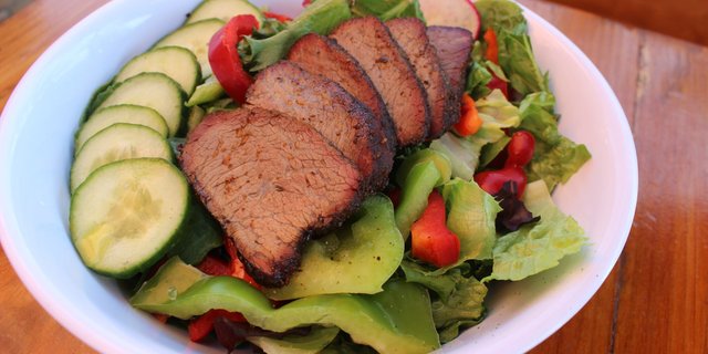 Salad Box w/ Brisket