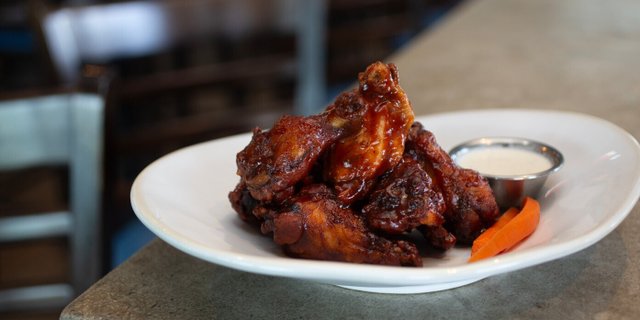 World-Famous Wings