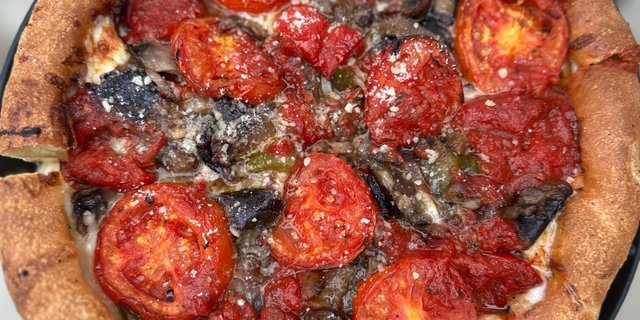 Iraklion Deep-Dish Pizza