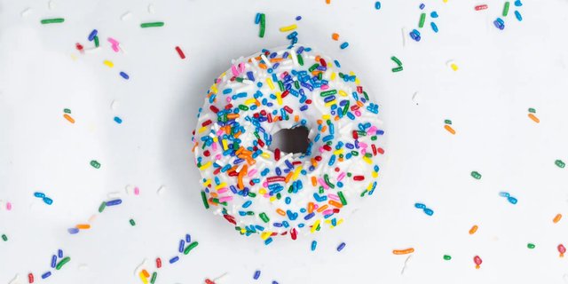 Vanilla Sprinkle Cake