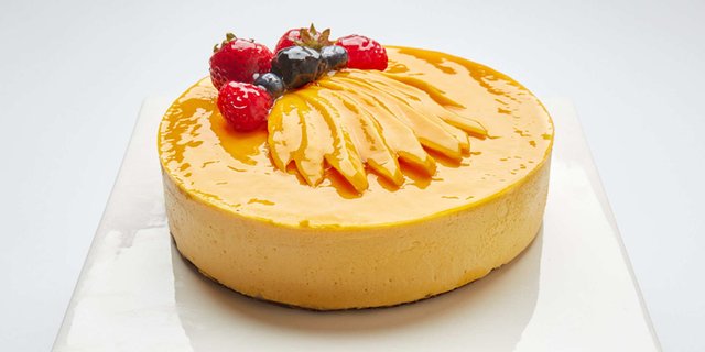 Mango Mousse Cake