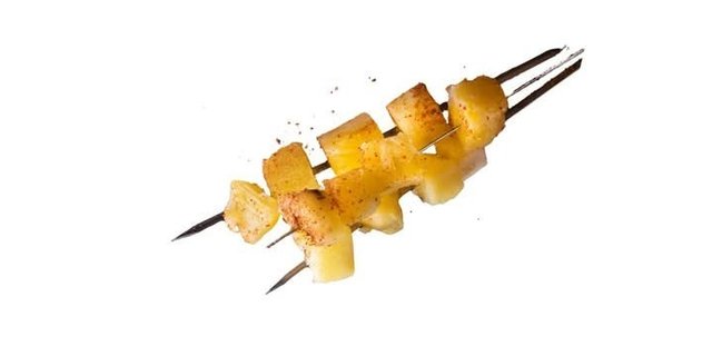 Charcoal-Grilled Pineapple Skewers (3 Pcs)