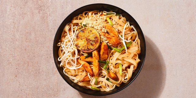 Pad Thai Party Platter
