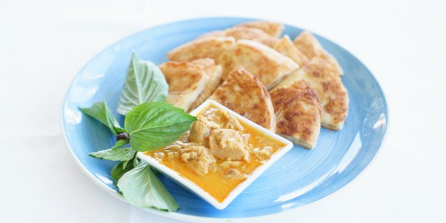 Coconut Chicken Palata