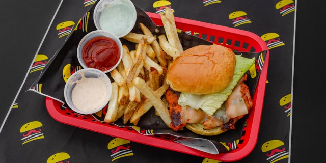 Chick-A-Tikka Burger Combo