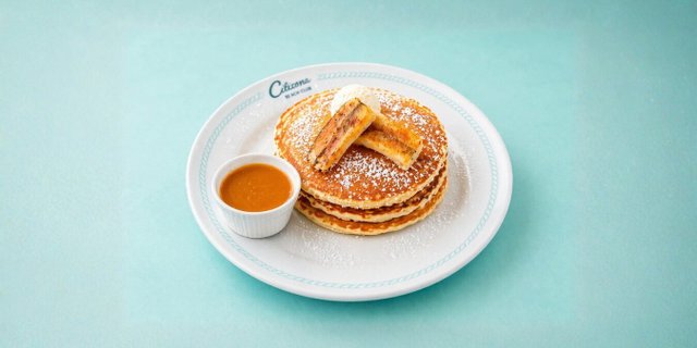 Banana & Butterscotch Pancakes