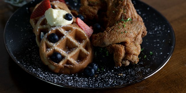 Chicken & Waffles