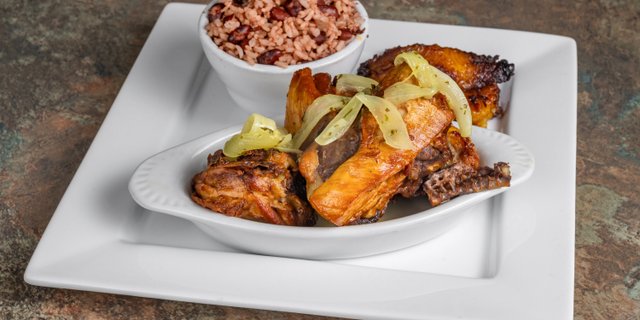 Chicharrones de Pollo (Chicken Cracklings)