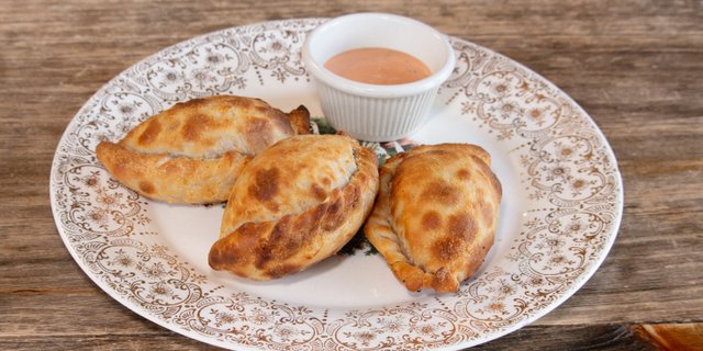 Baked La Cubana Empanadas