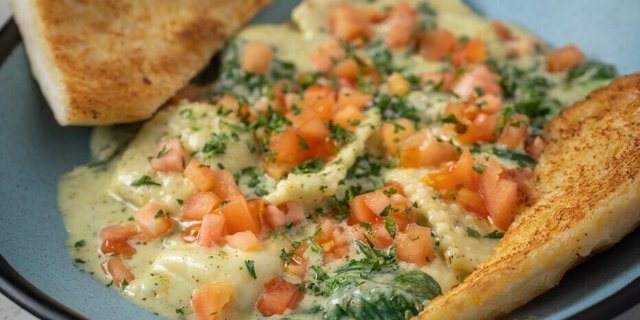 Pesto Ravioli