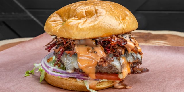 2024 Award Winning Triple B! Burger Tray