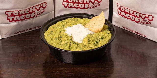 Large Guacamole & Chips (VE)