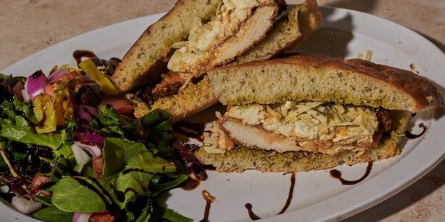 Italian Sandwich Boxed Lunch