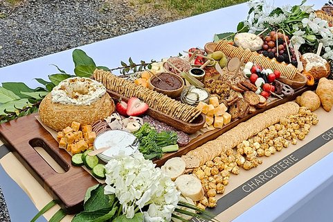 3 Foot Grazing Table