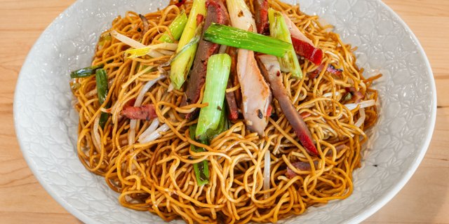 Char Siu Lo Mein Platter