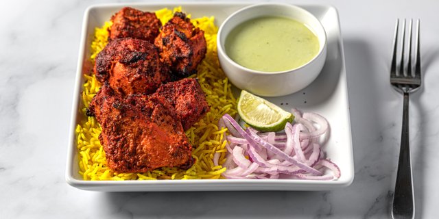 Raja Da Chicken Kabob Tray