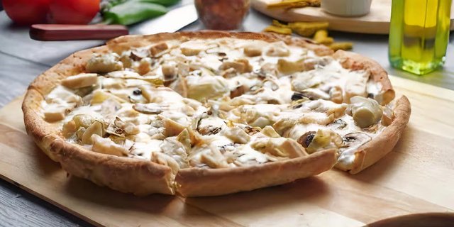 Chicken Delight Pizza