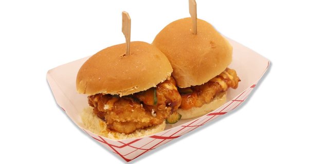 Kimchipapi Fried Chicken Sliders