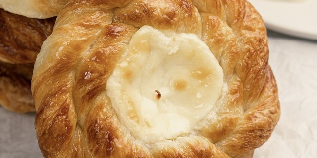 Cheese Danish
