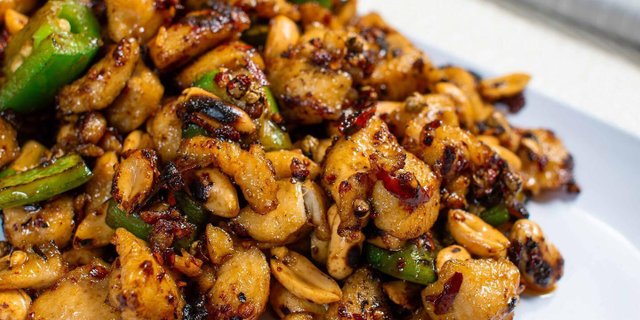 Spicy Peppercorn Chicken w/ Peanuts
