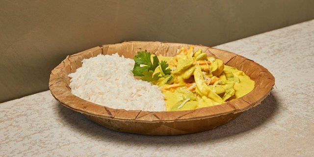 Coco Curry Grilled Chicken Curry Bowl