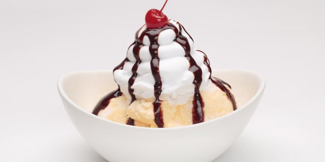 Old Fashioned Sundae