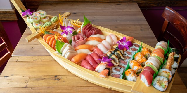 Sushi Boat C