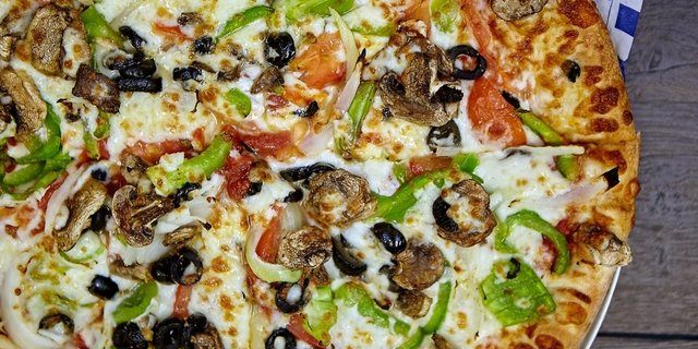 Greek Delight Pizza