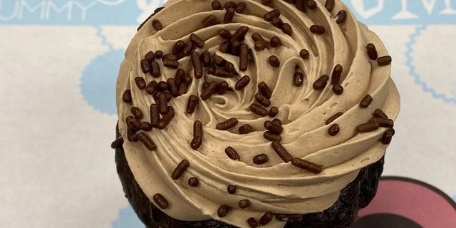 Chocolate Stuffed Cupcake
