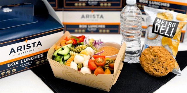 Tri-Color Rotini Pasta Salad Box