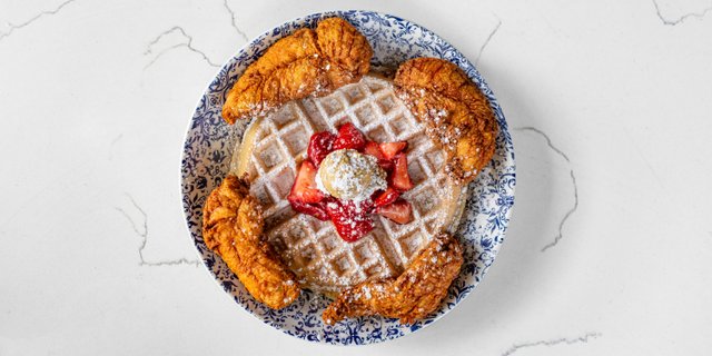 Chicken & Waffles