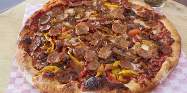 The Big Ben Thin-Crust Pizza