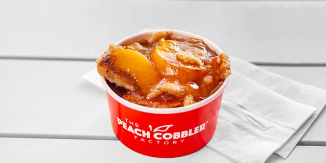 Cinnamon Peach Praline Cobbler