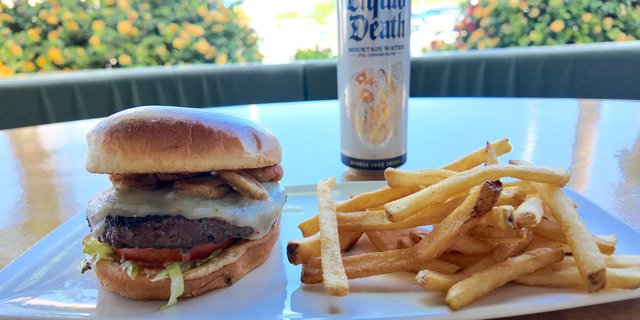 Spicy Scholar Burger