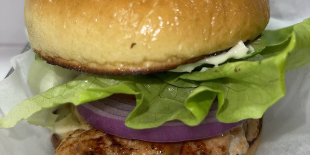 10 Classic Grilled Chicken Sandwiches