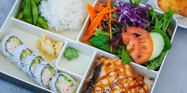 Teriyaki Salmon Bento Box